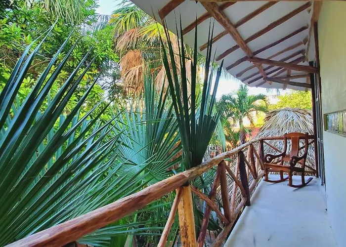 Hotel Layla *